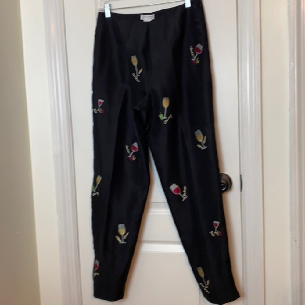 Allison Taylor Novelty Wine Glass Black Silk Pants Size 8